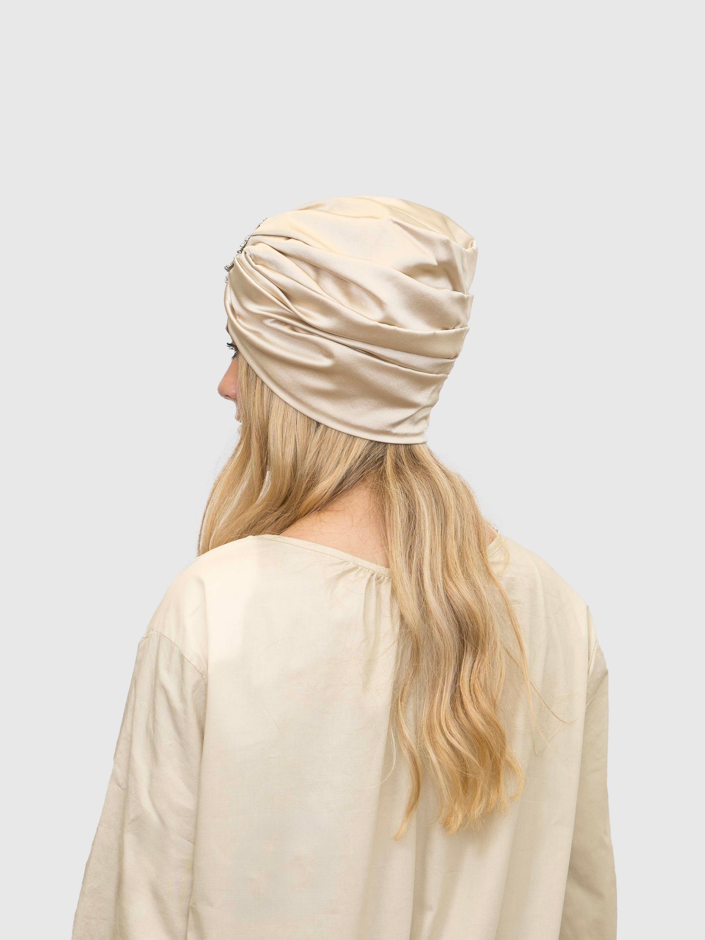 Saphir - Turban satin de soie & élasthanne (Finition à la main)