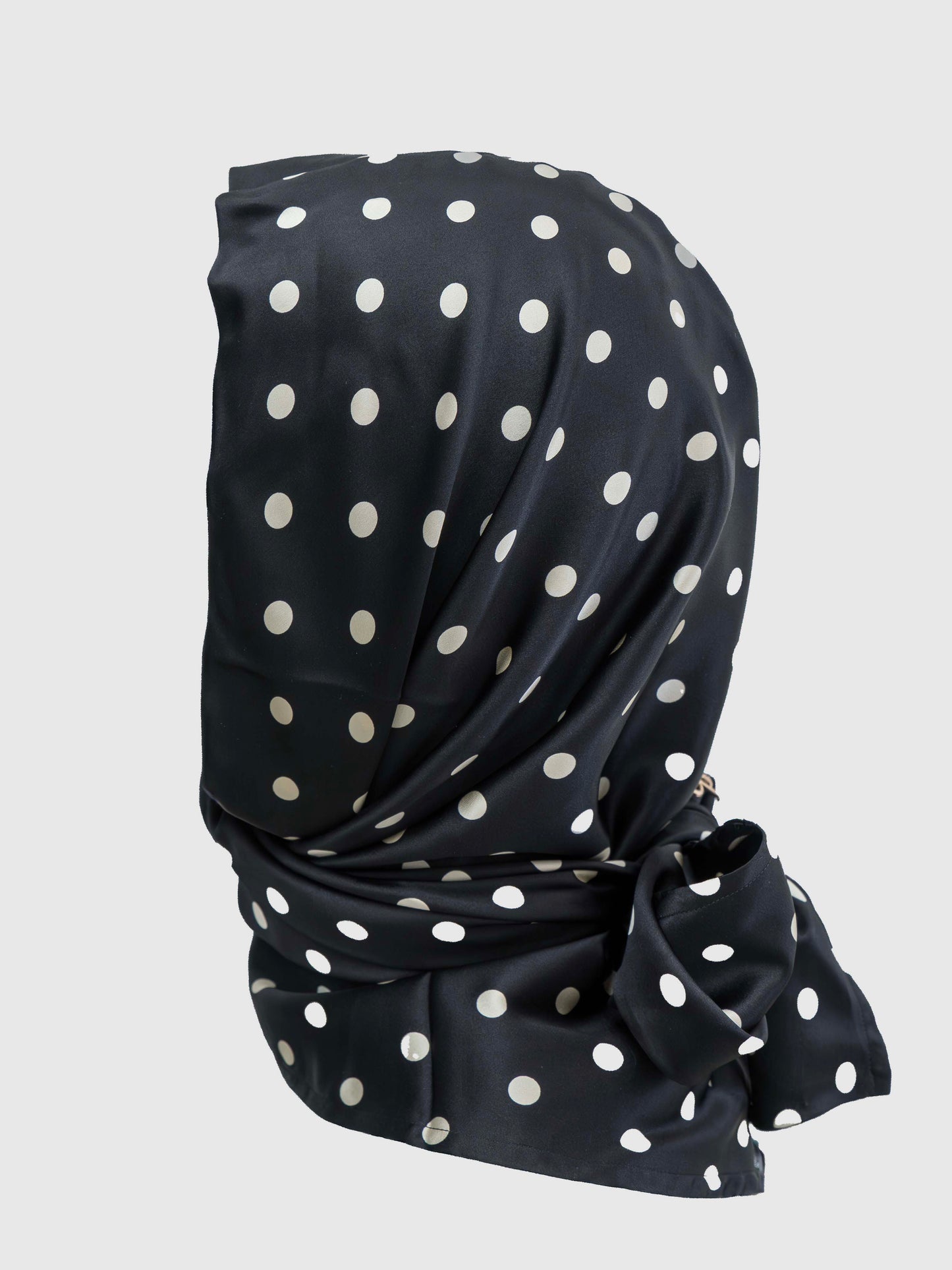 L’Étoffe – foulard artisanal en soie