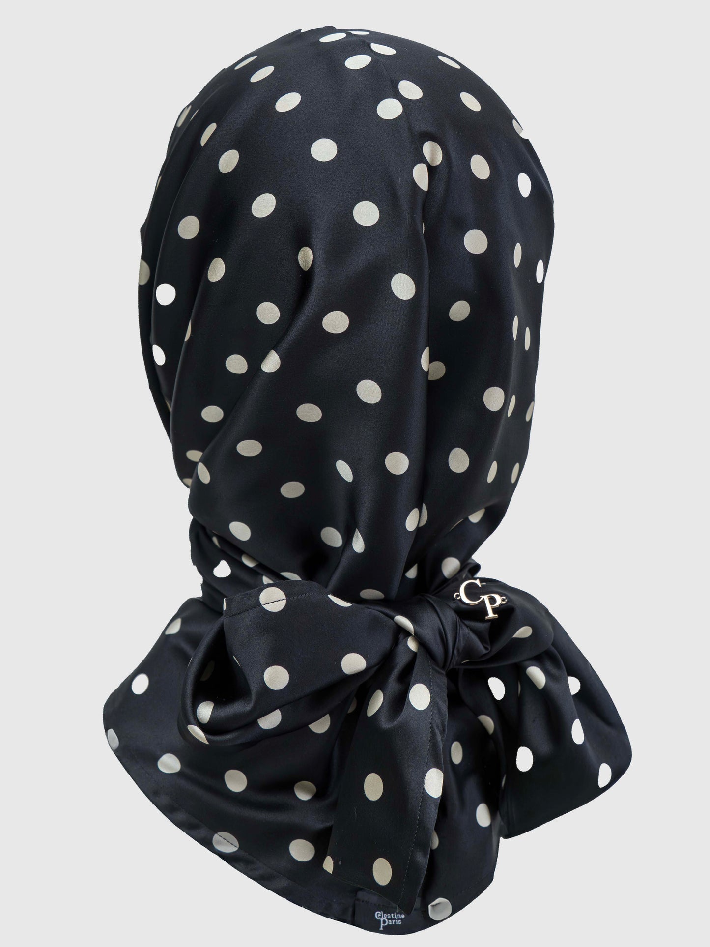 L’Étoffe – foulard artisanal en soie