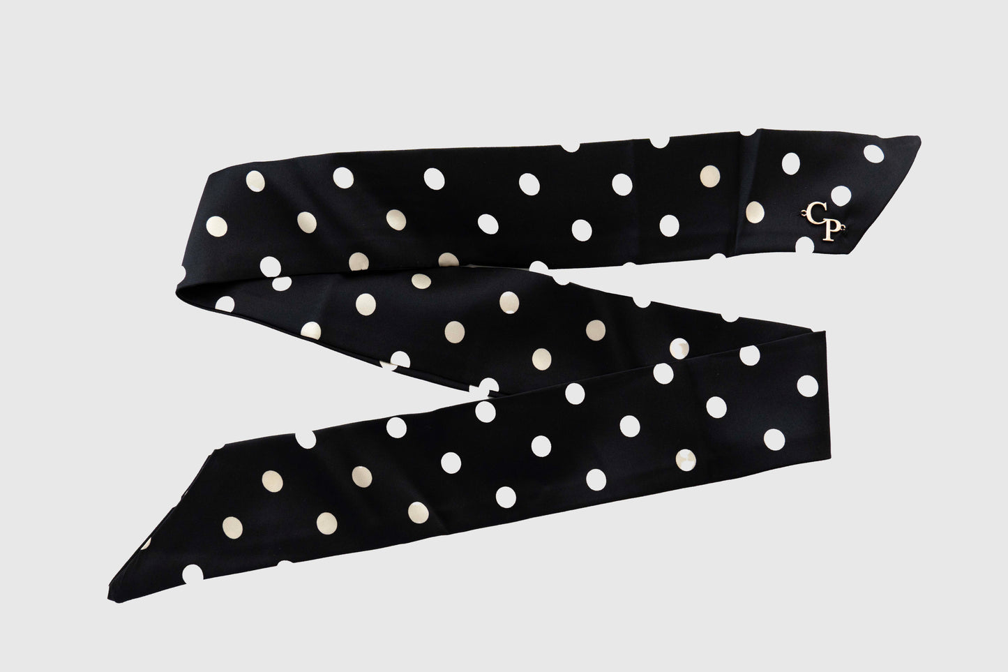 L’Étoffe – foulard artisanal en soie